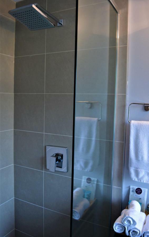 Simply Luxury Stays 오타와 외부 사진